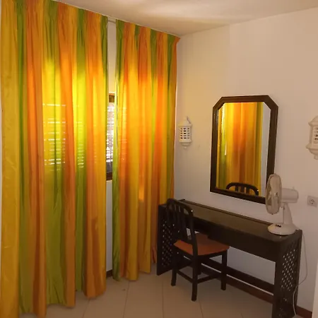 Bellavista Avenida Apt Sea View * Αλμπουφέιρα